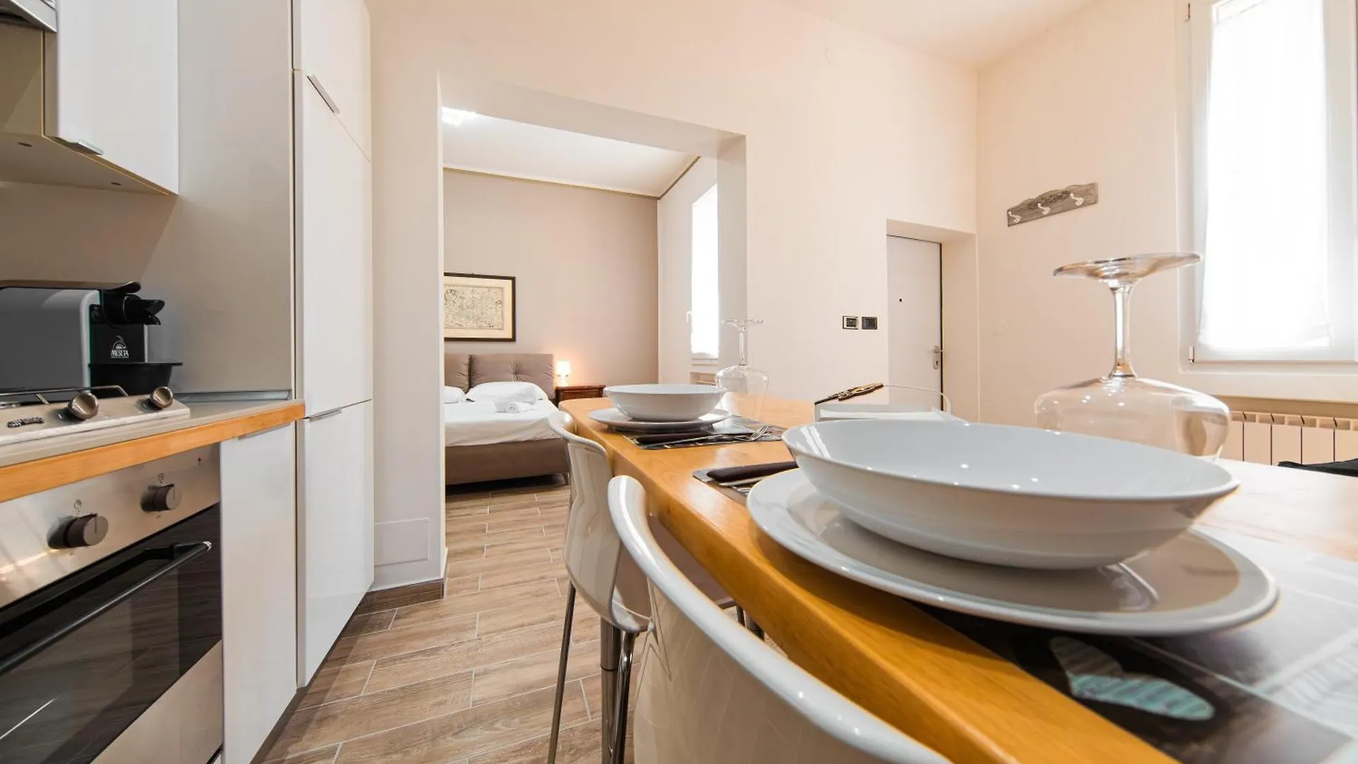 Costa Deluxe Apartment - Bologna 0*,