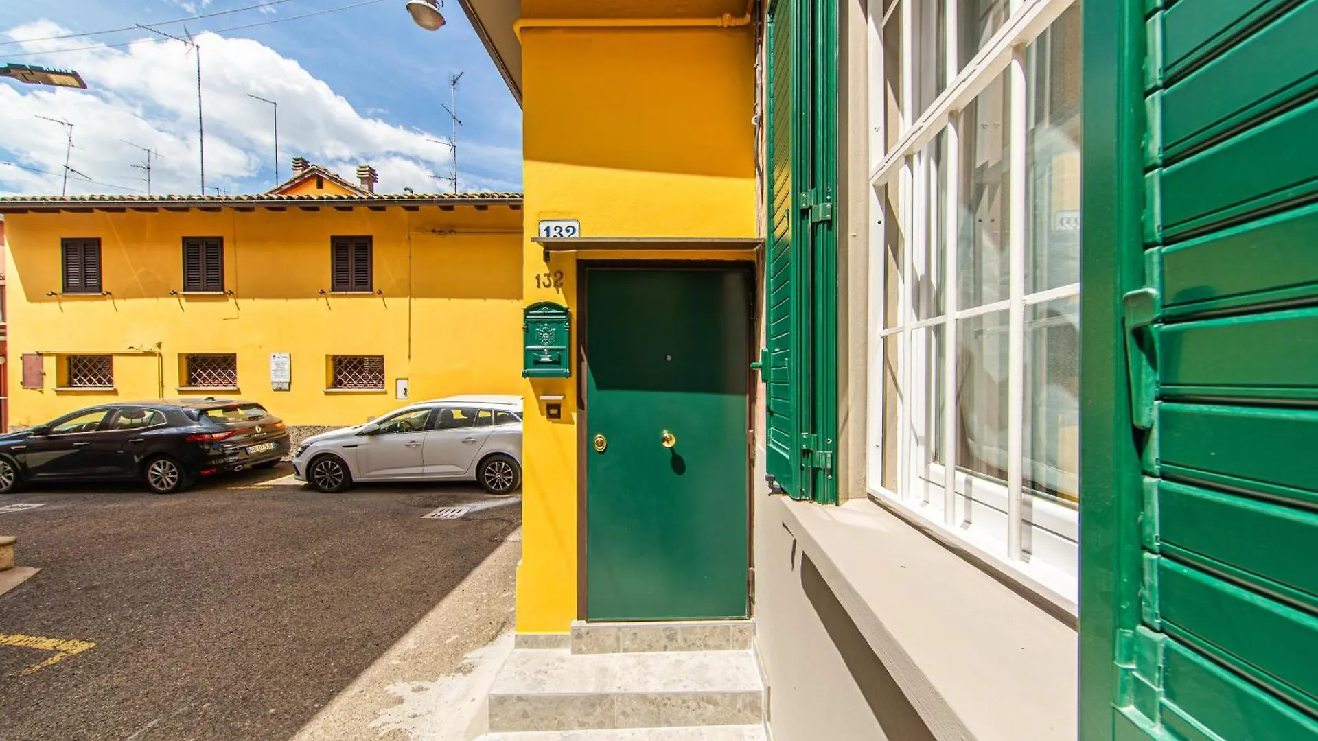 Costa Deluxe Apartment - Bologna